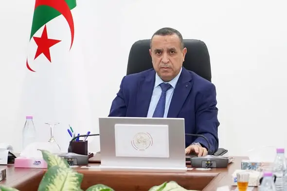 وزير الطاقة يشرف على اجتماع تحضيري لمناقشة مشروع قانون المالية لسنة 2027