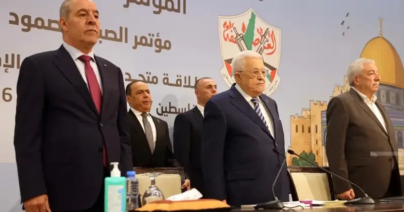 الانتخابات الفلسطينية المؤجلة تعيد تشكيل المشهد السياسي وفتح مهددة بمزيد من الانقسام