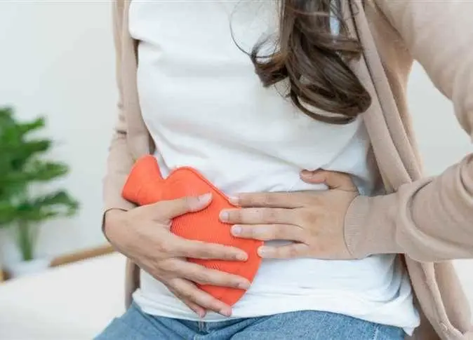 آلام الدورة الشهرية لا تُحتمل؟.. 6 طرق سريعة تساعد على تخفيف التقلصات