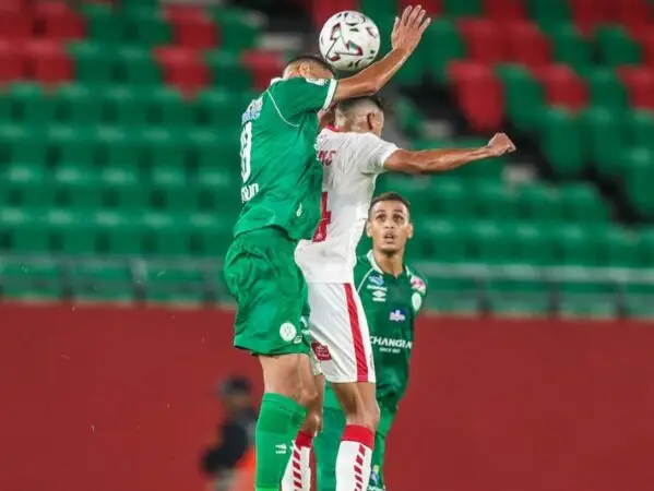 البطولة: التعادل الإيجابي ينهي مباراة الرجاء الرياضي والفتح الرياضي