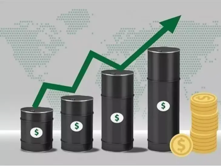 سعر النفط يقترب من عتبة 110 دولار للبرميل في الأسواق الدولية