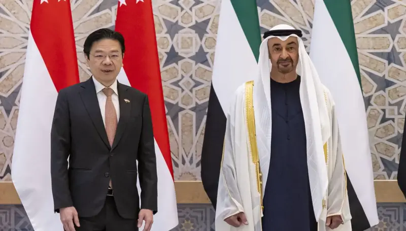 الإمارات وسنغافورة تعزّزان شراكتهما في التعليم والطاقة والذكاء الاصطناعي (صور)