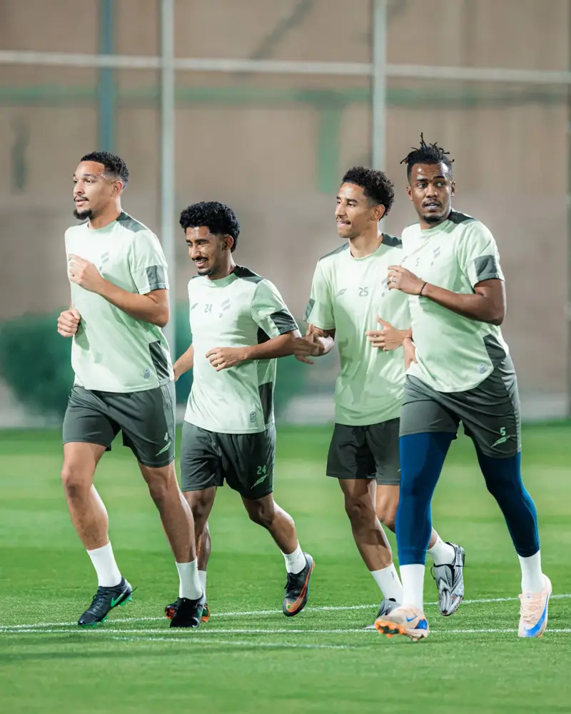 الفتح والخليج... نشوة الانتصار الأول تلهب صدام «الأحد»