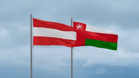 سفارتنا في النمسا تحذر العُمانيين من تجمعات مرتقبة