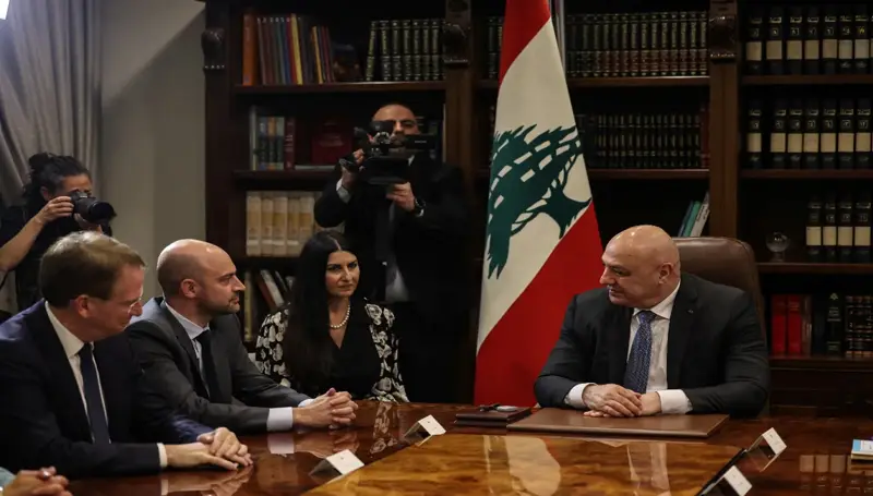 بارو من بعبدا يطرح ترتيبات ما بعد اليونيفيل... تامبا تحل محل روما والتصعيد الإسرائيلي مستمر جنوباً