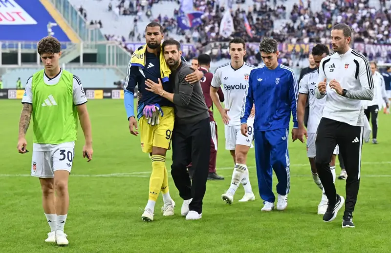 «الدوري الإيطالي»: كومو يستعيد ذاكرة الانتصارات بثلاثية في الفيولا
