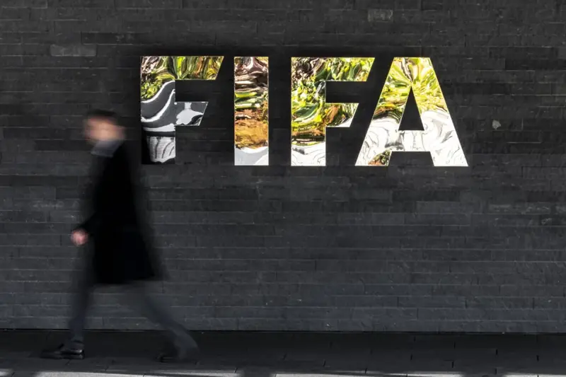 61 % من اتحادات «فيفا» لا تكشف عن حساباتها المالية