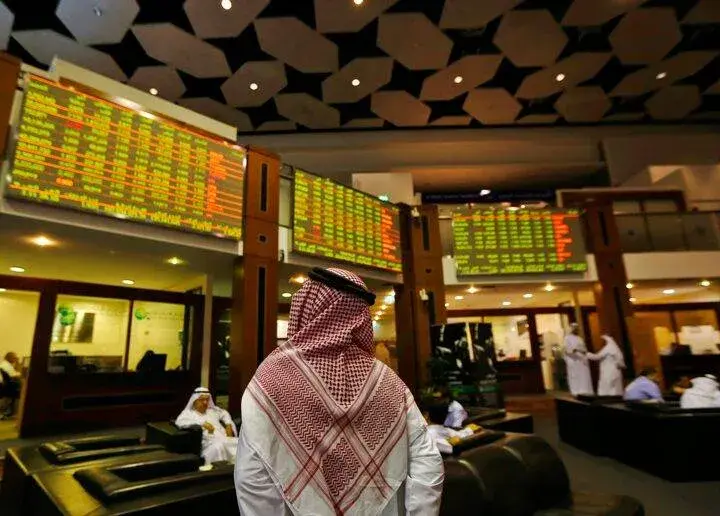 البورصات الخليجية تتراجع وسط استمرار التوترات في الشرق الأوسط