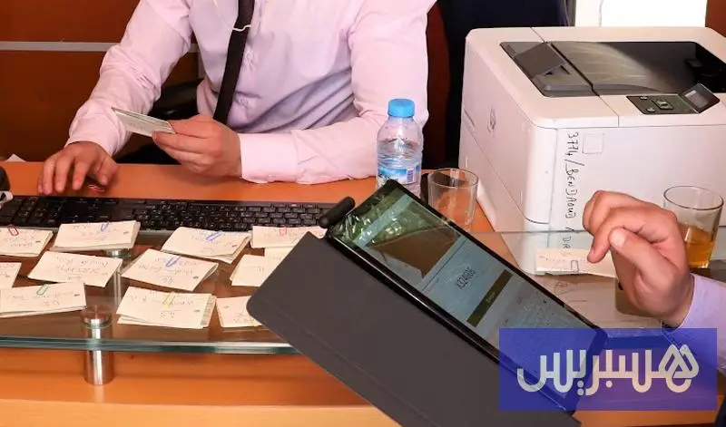 تزوير محتمل يستنفر مجموعتين بنكيتين
