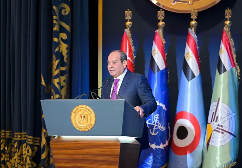 السيسي عن تجربة السادات الاقتصادية: احتجاجات رفع الأسعار أوقفت مسار الإصلاح