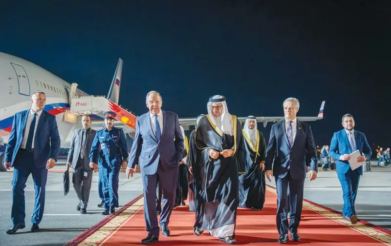 وزير خارجية روسيا يصل إلى البلاد
