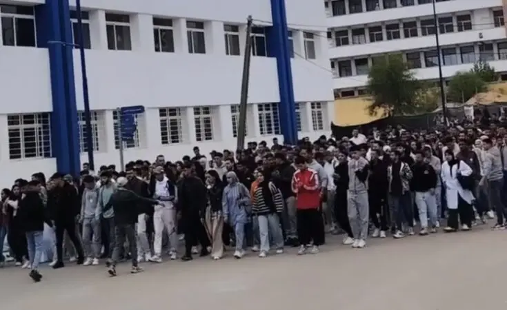 طلبة التوقيت الميسر بجامعة فاس يعلنون مقاطعة رسوم التسجيل ويحتجون اليوم الاثنين