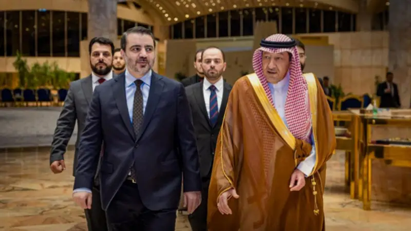 ما وراء الدبلوماسية.. الأبعاد الاستراتيجية لزيارة الشيباني إلى السعودية