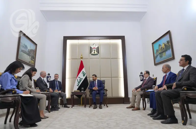 بغداد تُحذر من امتداد الأزمات لسلاسل التوريد وتُطالب "الأزمات الدولية" بالتفكيك