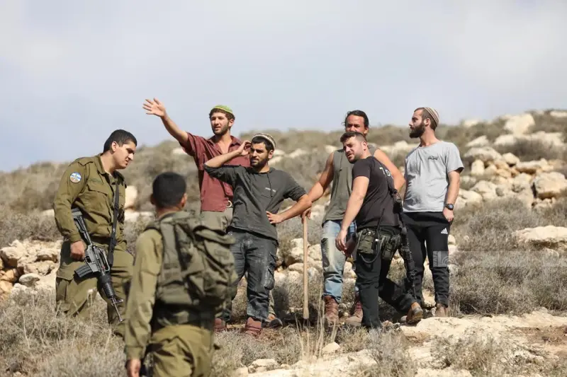 من ياسوف إلى مسافر يطا.. المستوطنون يصعّدون هجماتهم على الفلسطينيين