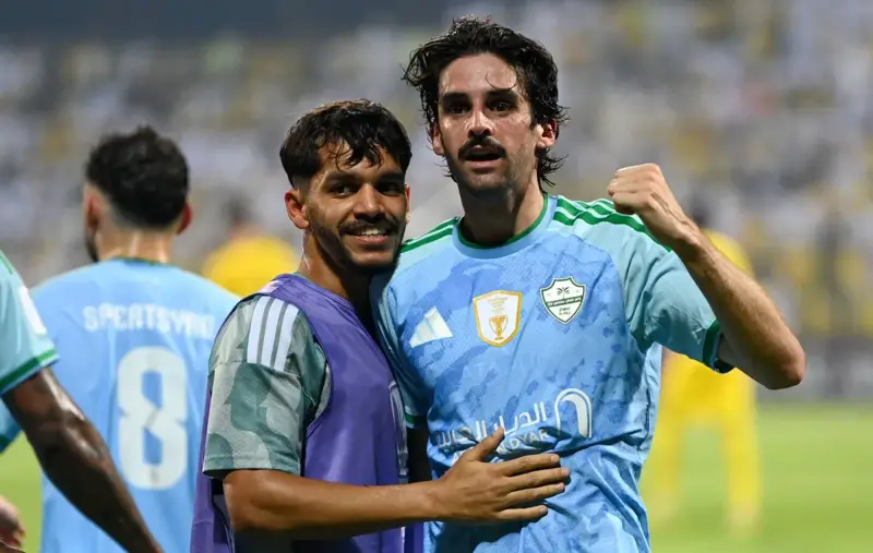 «أبطال آسيا للنخبة»: أهلي السعودية يمطر شباك وصل الإمارات بثلاثية بطلها ترينكاو