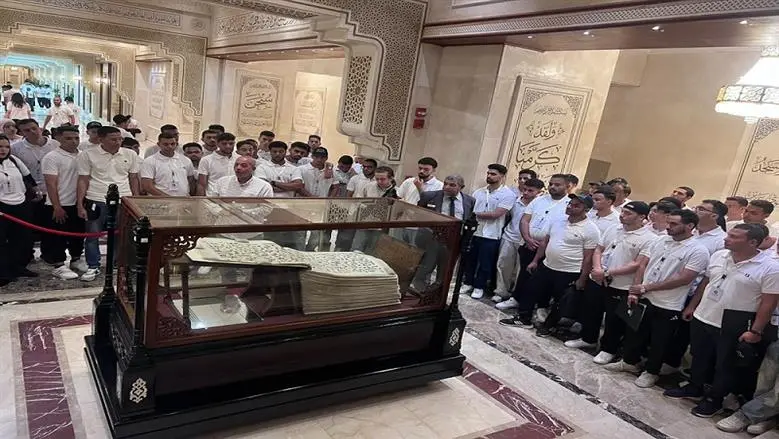 جولة لطلاب الجامعات في مسجد مصر الكبير والكاتدرائية بالعاصمة الجديدة استعدادا لمنتدي مصر 2026
