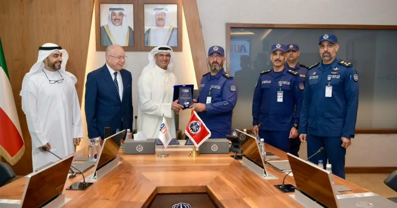 تفاهم بين قوة الإطفاء والجامعة الأسترالية لتعزيز التعاون الأكاديمي