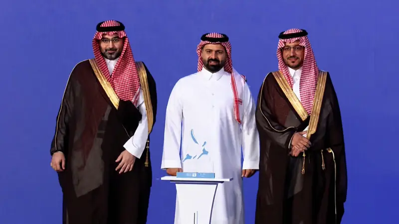 من التجارب الصفية إلى المنجزات العلمية.. جدة تكتب فصلاً جديداً في التميز التعليمي