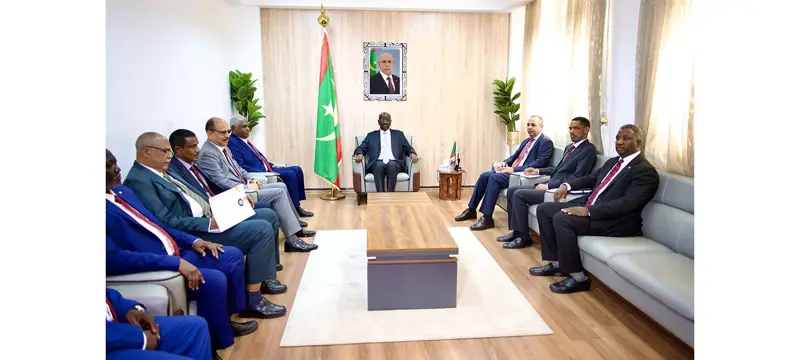 وزير الخارجية يلتقي وفدا من جهاز تنظيم شؤون السودانيين العاملين بالخارج - الوكالة الموريتانية للأنباء