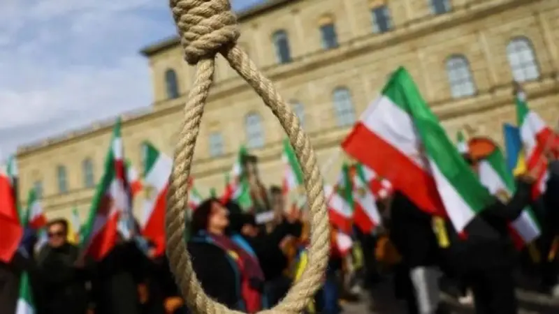إيران تعدم رجلا أدين بشن هجمات مسلحة خلال الحرب