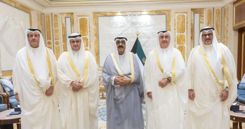 سمو الأمير يستقبل رئيس المجلس الأعلى للقضاء ونائب رئيس محكمة التمييز ورئيس محكمة الاستئناف