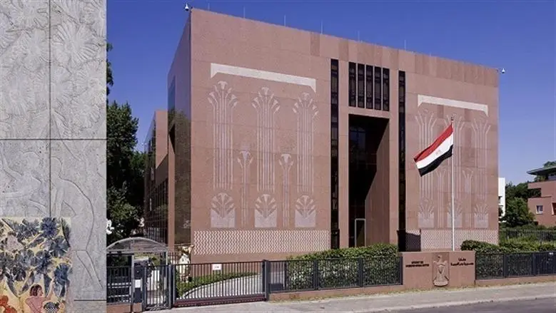 السفارة المصرية بالسعودية تدعو أبناء الجالية لمراجعة شركات الطيران بشأن الرحلات المجدولة