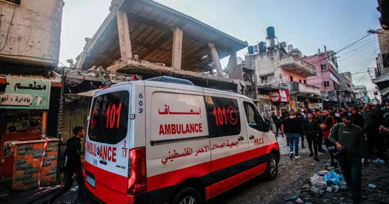 وفاة مواطن جراء انهيار سقف منزله خلف مستشفى الشفاء بمدينة غزة