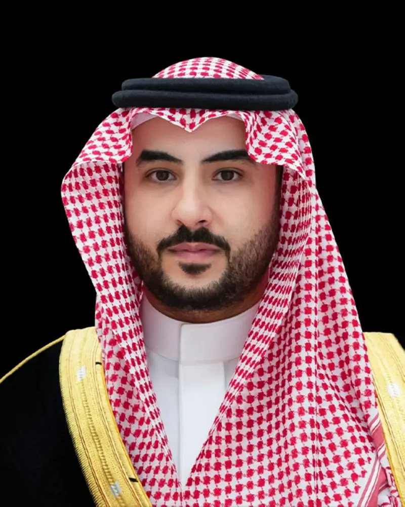 محمد بن زايد وخالد بن سلمان يبحثان تعزيز الشراكة السعودية الإماراتية والتطورات الإقليمية