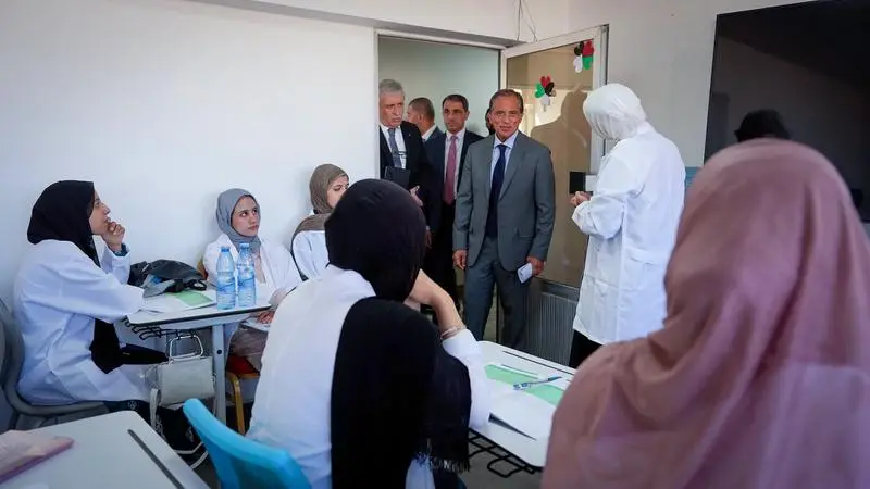 حسان يتفقد الأكاديمية الأردنية للسياحة والفندقة ويوجه بتطوير مرافقها وبرامجها التدريبية