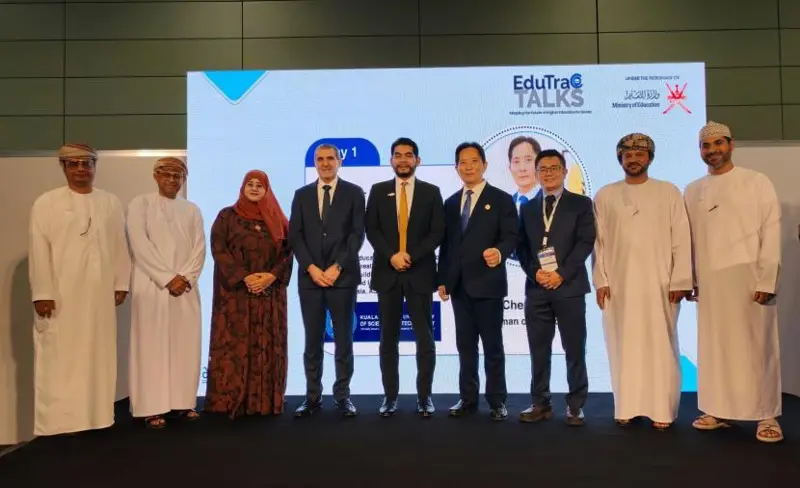 جامعة كوالالمبور للعلوم والتكنولوجيا تستعرض توجهاتها المستقبلية وتوقّع مذكرة تفاهم مع شركة عُمانية خلال معرض إيدوتراك عُمان 2026