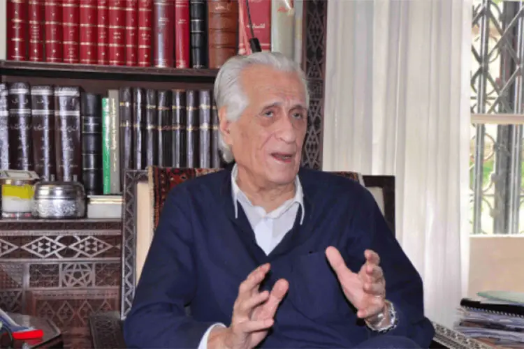الدكتور أحمد طالب الإبراهيمي… في شهادات معاصريه وقراءات الباحثين