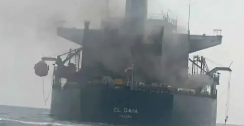 شفق نيوز..الحرس الثوري الإيراني يعلن استهداف ناقلة غاز في هرمز