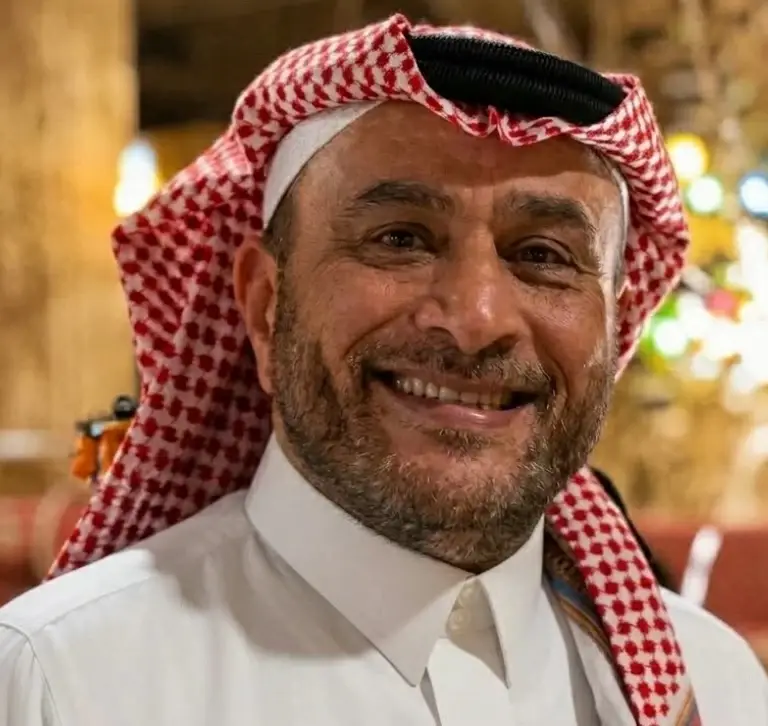 بكلمات مؤثرة.. أمراء ومسؤولون وشعراء ينعون عبدالعزيز الرشيد