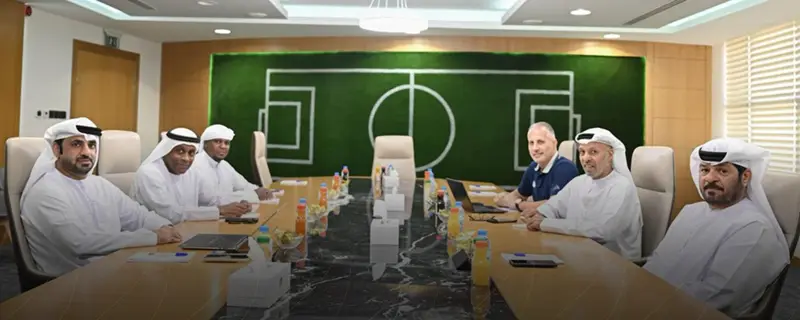 عيد باروت مدرباً والطلياني مشرفاً.. قائمة منتخب الإمارات في «خليجي قدامى اللاعبين»