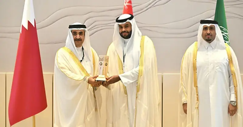 طلال العبدالرزاق ينال جائزة حامد العثمان للتميز بـ دول التعاون