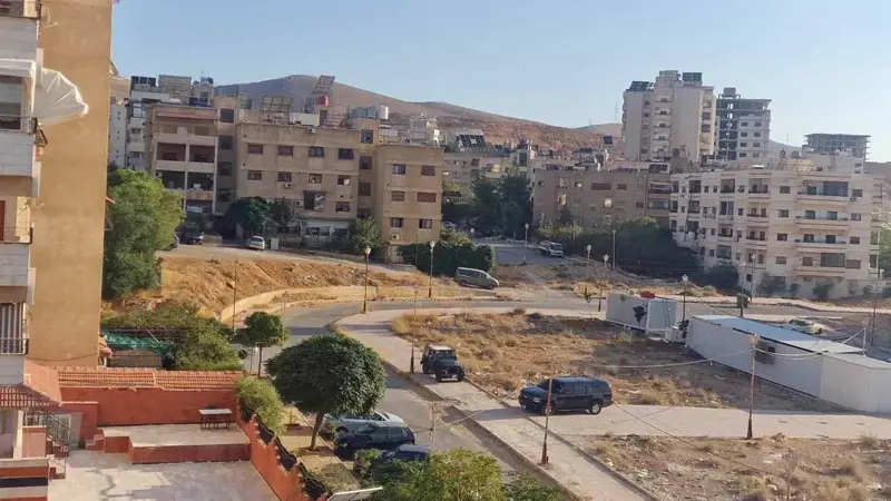 لماذا لا نوفر أرضاً رخيصة لحل أزمة السكن؟