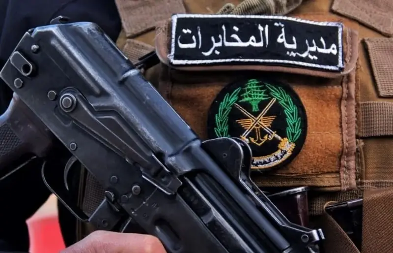 المخابرات أوقفت 3 مطلوبين... افتعلوا إشكالاً وتسبّبوا في وفاة أحد الأشخاص