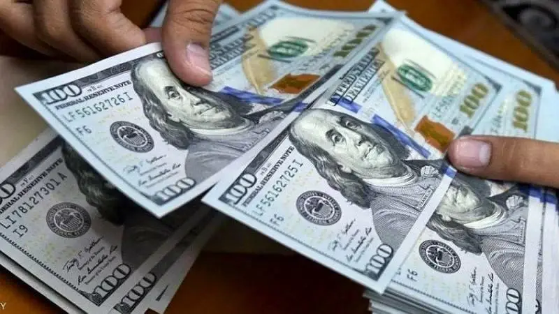 العملة الخضراء الآن.. انخفاض حاد لـ الدولار الأمريكي اليوم الخميس 15-10-2026 مقابل العملات الأجنبية عالميًا