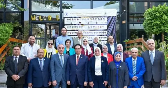 رئيس جامعة القاهرة يترأس اجتماع مجلس كلية الإعلام