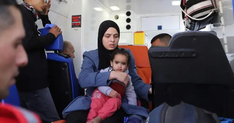 صحة غزة تُحذر من استمرار إغلاق معبر رفح أمام المرضى