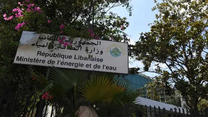 "مغالطات وافتراءات".. "الطاقة" تردّ على "اتحاد النقل الجوي"
