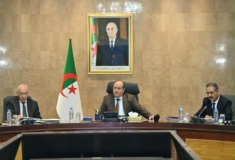 الأمن المائي وملفات هامة على طاولة الوزير الأول