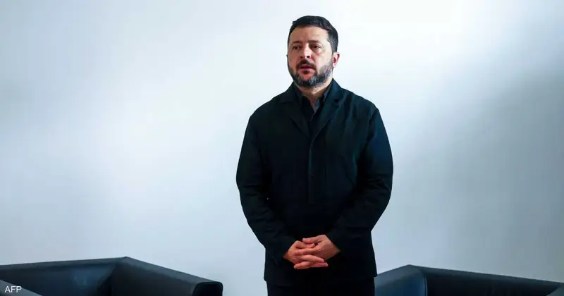 زيلينسكي: تجميد خطوط القتال خيار واقعي لإنهاء الحرب