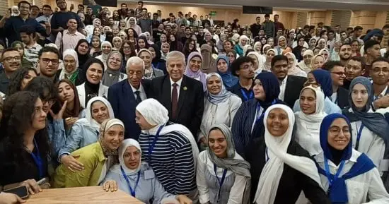 جامعة القاهرة الأهلية تستضيف الدكتور حسام موافي
