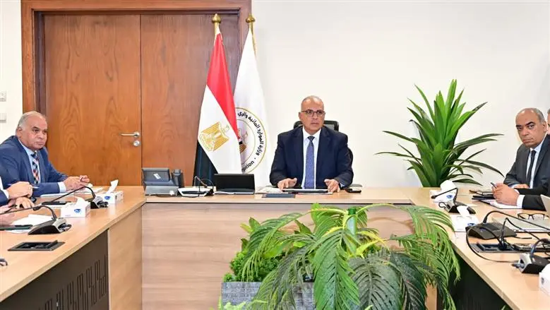 وزير الري: التوسع في تطبيق التوأمة الرقمية للترع لتعزيز الإدارة الذكية للمياه