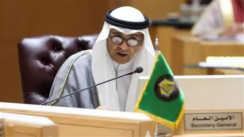 أمين «التعاون الخليجي»: يجب ضمان حرية الملاحة في مضيق هرمز دون قيود أو رسوم