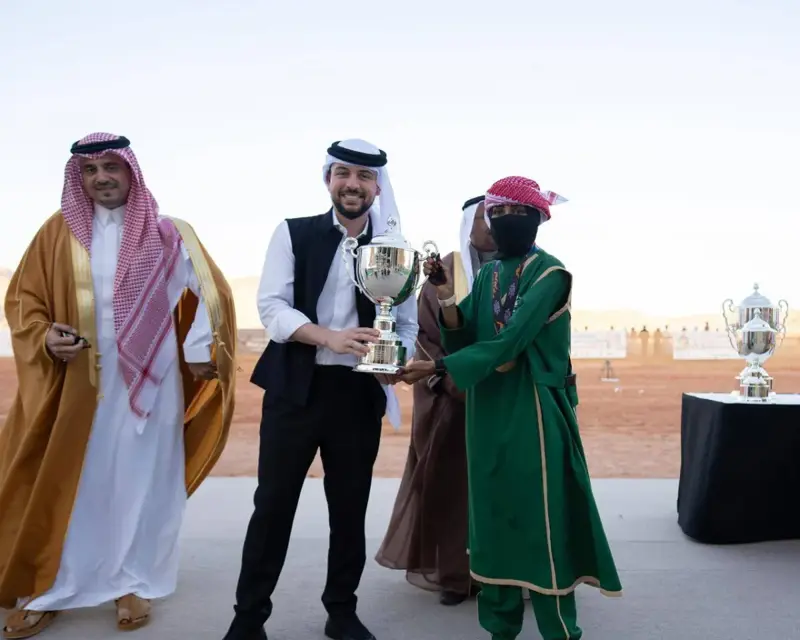 ولي عهد الأردن يتوج المنتخب السعودي بذهب البطولة الدولية