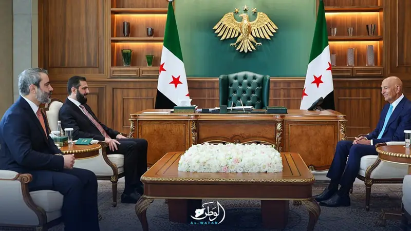 الرئيس الشرع يبحث مع برّاك الأوضاع في سوريا والتعاون بين دمشق وواشنطن