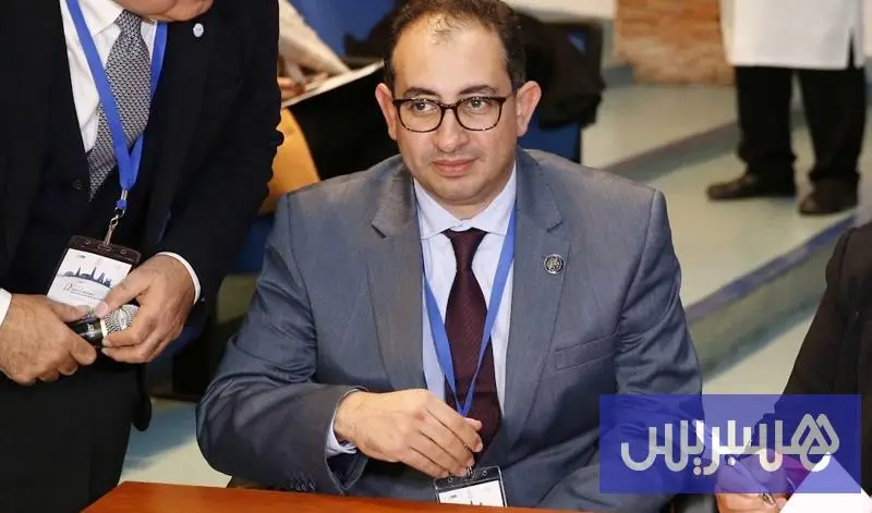 جلال شرف .. "استقلالي لأول مرة" يتأبط حقيبة السياحة والصناعة التقليدية